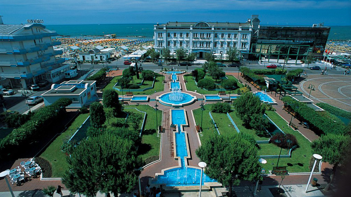 Центро.католика