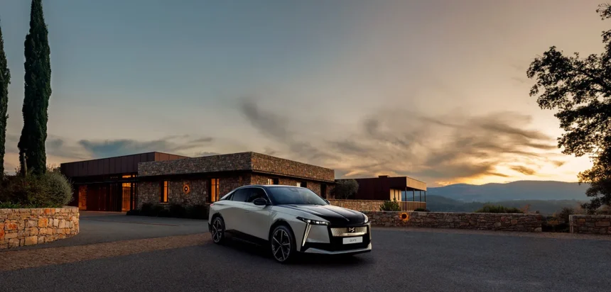 Ds N°8 Електрични СУВ премијум класе са дометом од 750 км и француским шмеком