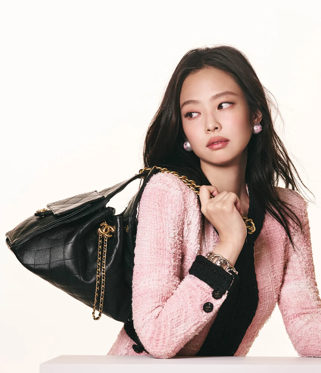 Дуа Липа и Џени Кампања Chanel 25