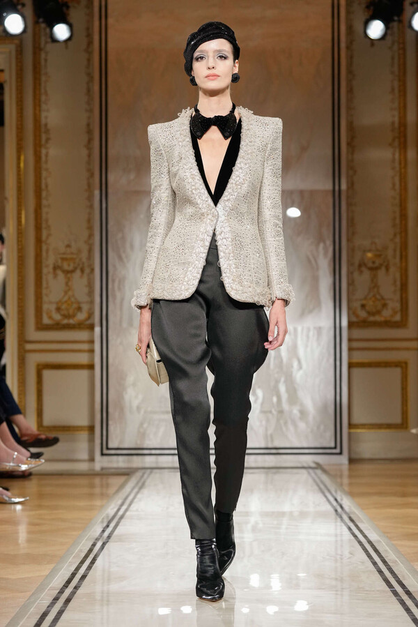 Џорџо Армани није жив3