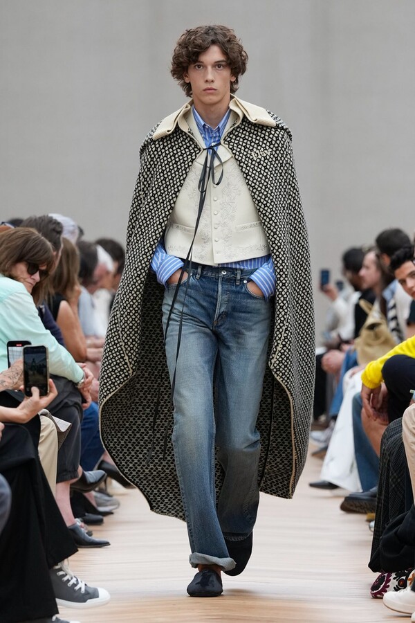 Џонатан Андерсон За Dior2