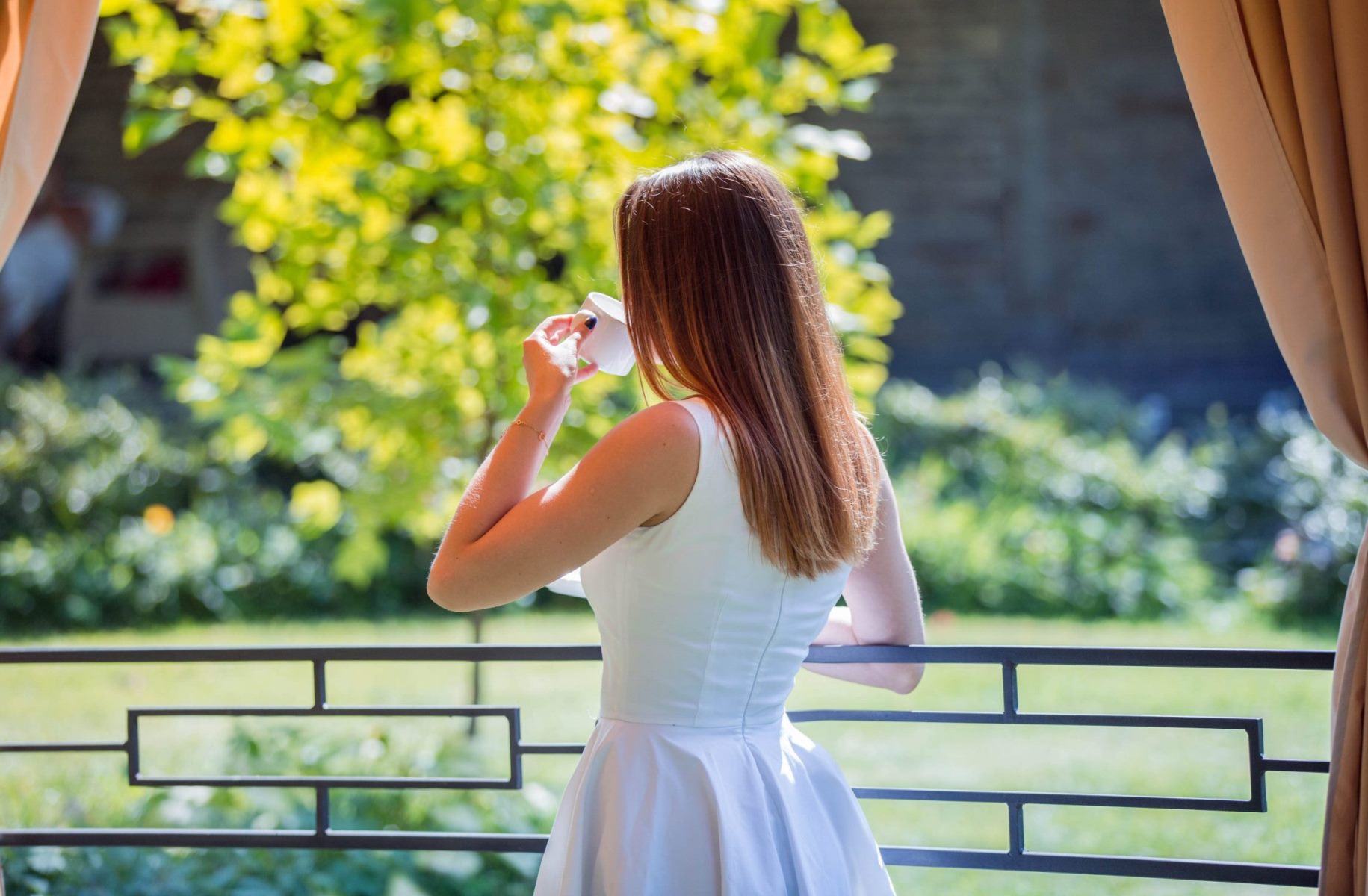 Кафа у парку Manor House Spa