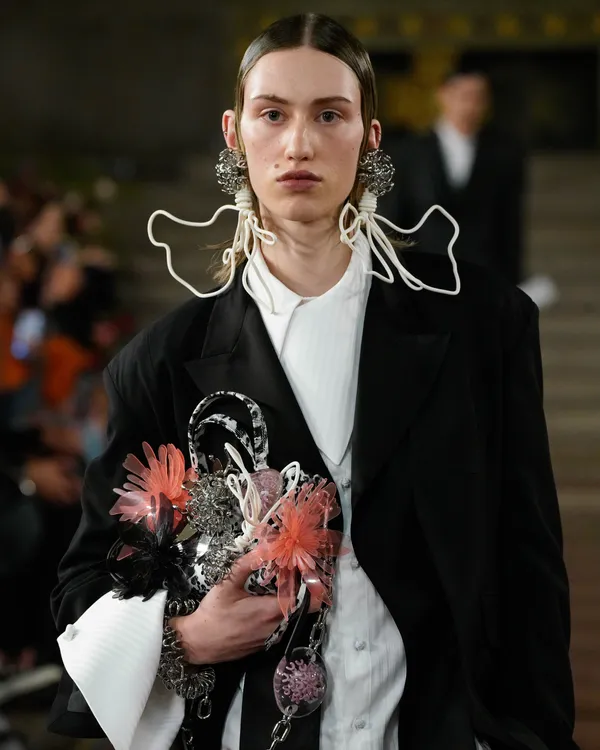 Како Изгледа Накит У Моди 2024