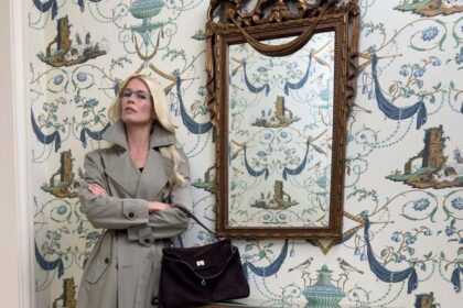 Кампања Balenciaga са Клаудијом Шифер