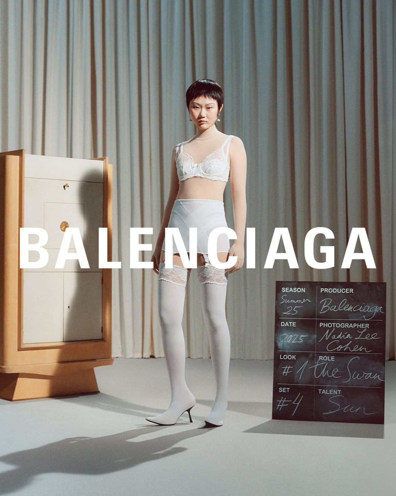 Летња кампања Balenciaga7