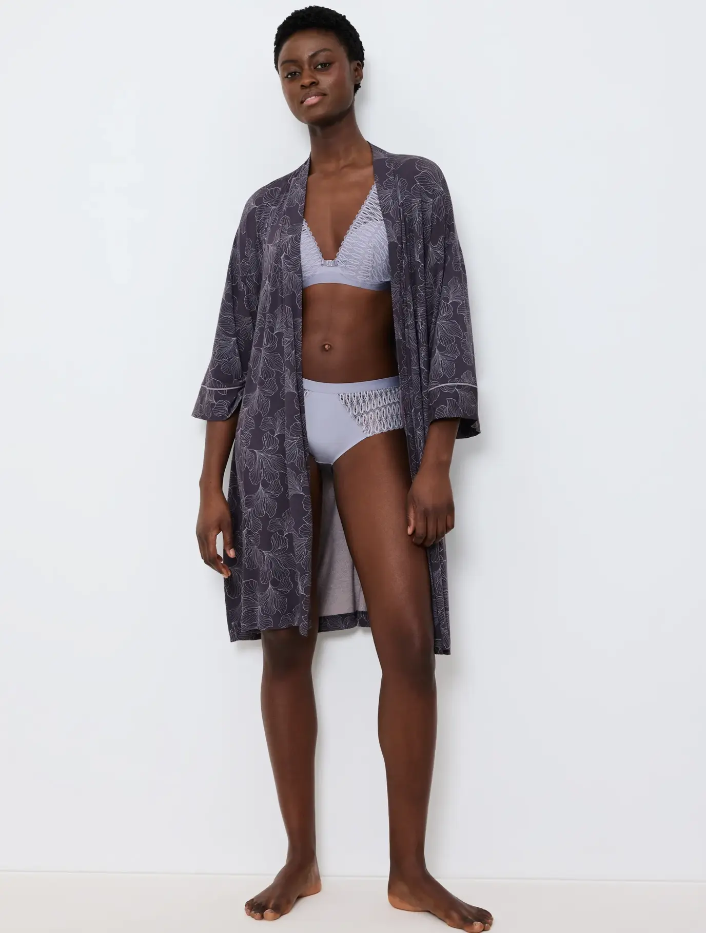 Луксузни женски баде мантил2