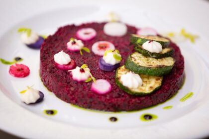 Вегански мени Manor House Јела 2024 76