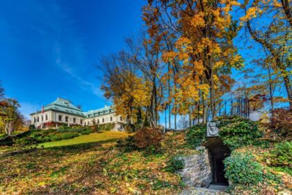 Дворац Одровонж јесеном