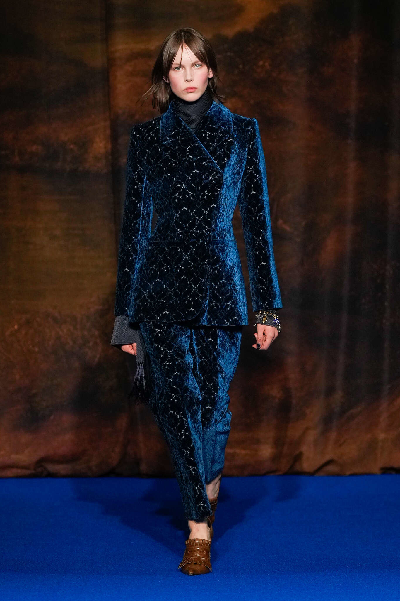 Бурберри ревија током Лондонске недеље моде2