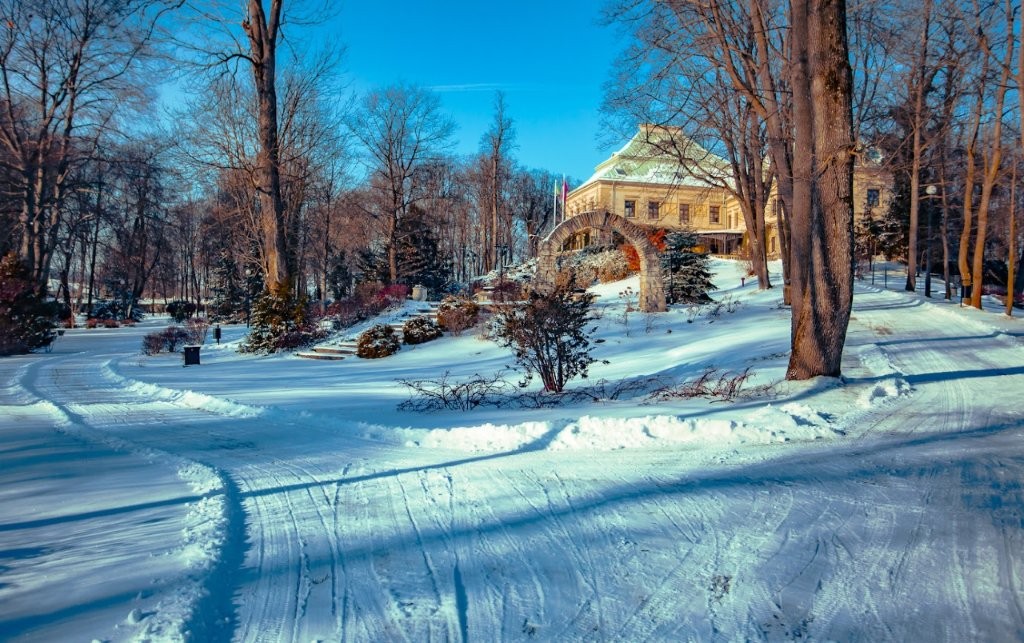 Зимски парк Manor House Spa