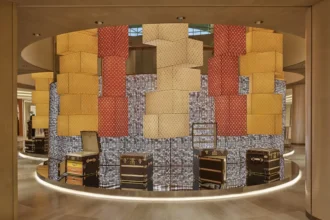 Louis Vuitton у Сеулу4