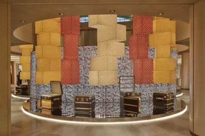 Louis Vuitton у Сеулу4