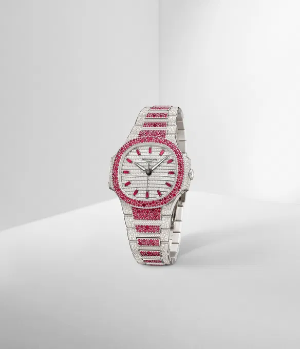 Patek Philippe Nautilus Haute Joaillerie Сат за генерације