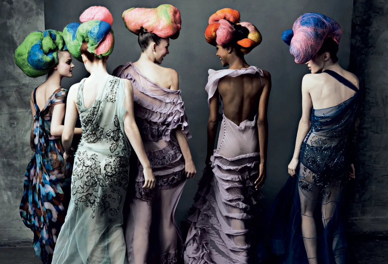 15 најбољих изгледа John Galliano