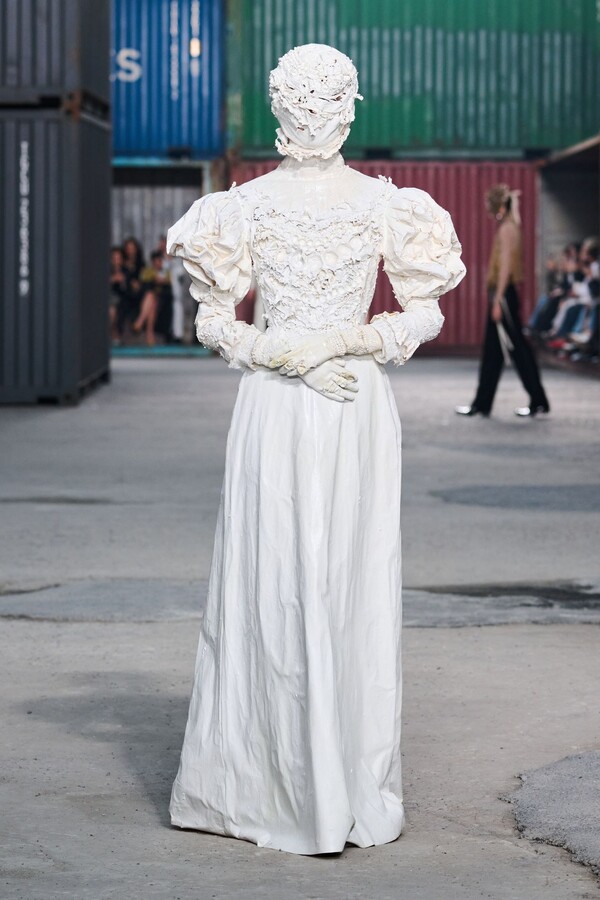 Maison Margiela Шангај1