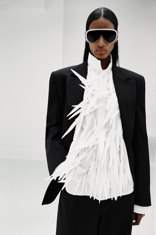 Balenciaga Resort 2027 Лукбук5