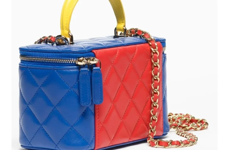 Chanel I Superman Нова Икона Или Тренутна Провокација2