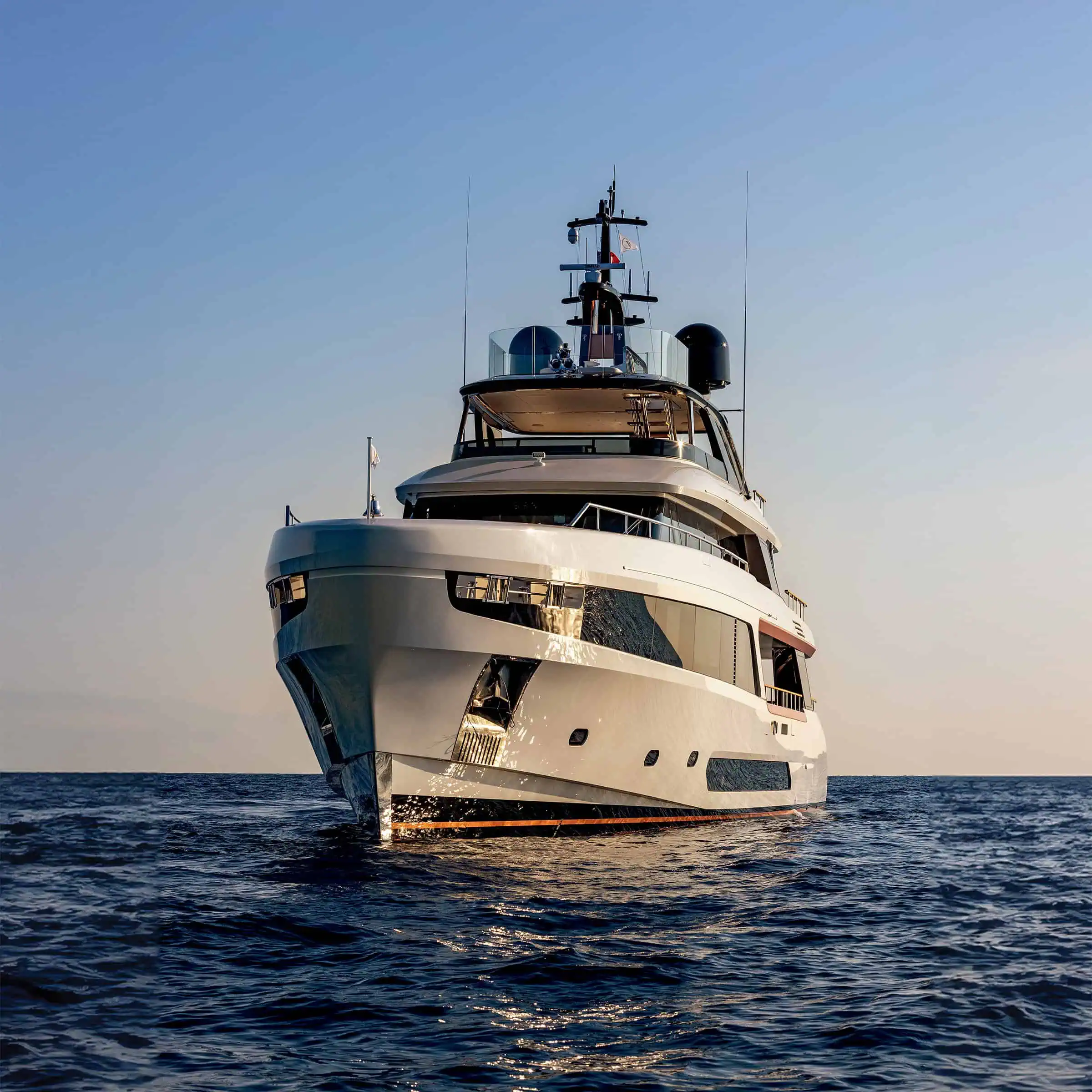 Шта је Benetti Motopanfilo 37 M
